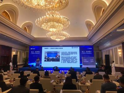 驻马店专业活动背景板制作 桁架黑底喷绘布与摄像制作一体化服务全解析